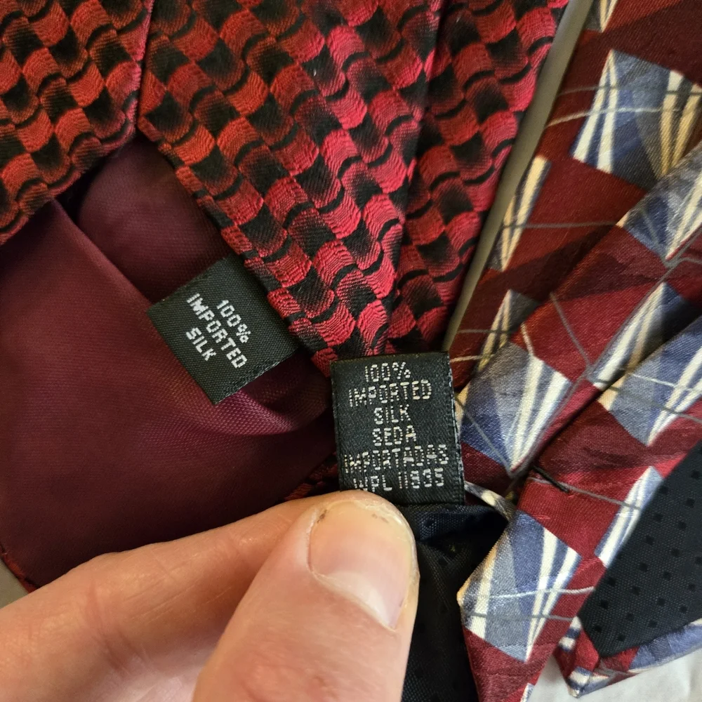2 Boys Ties City Streets Red & Black Abstract Patterns